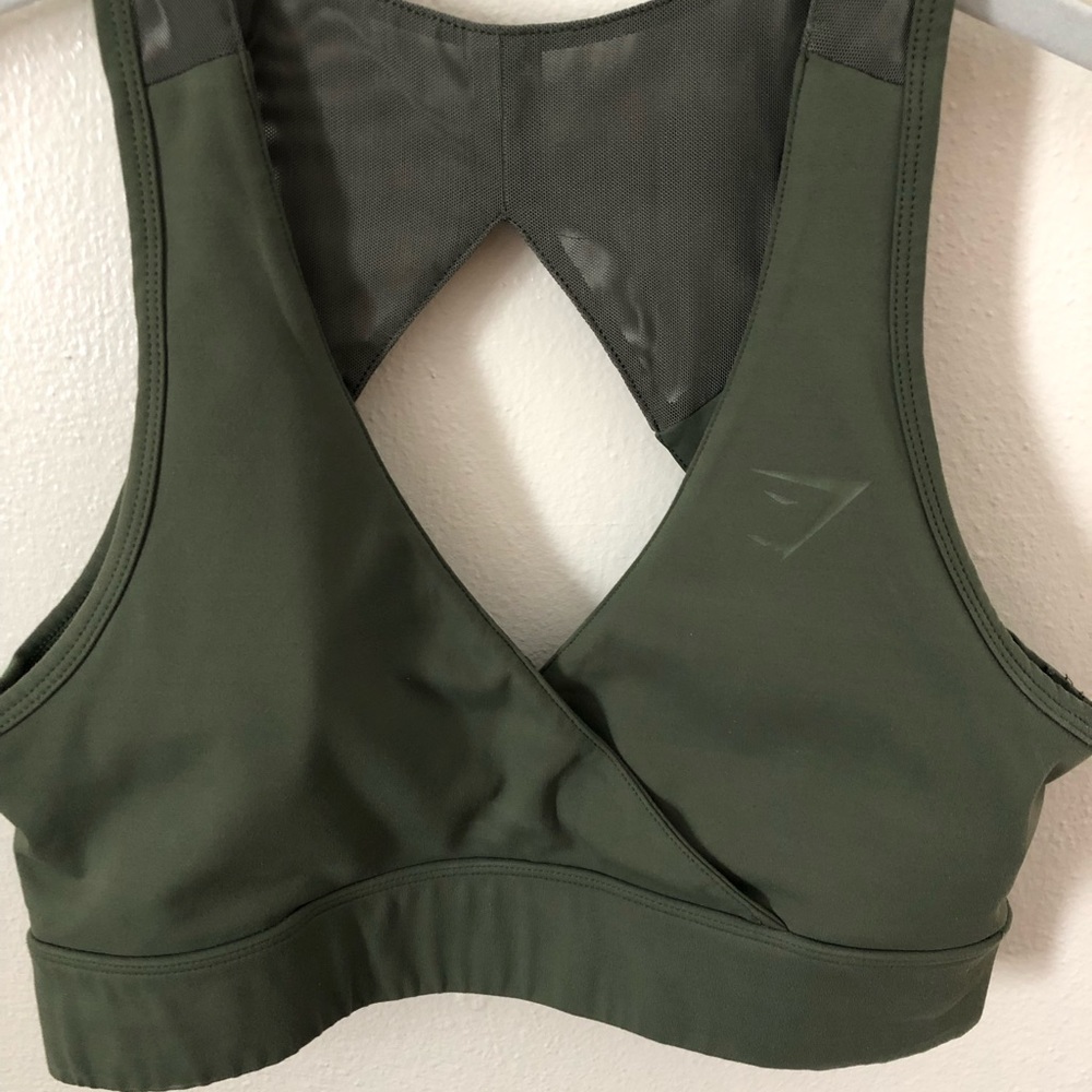 Gymshark NikkiB Season 2 Cross Back Sports Bra M